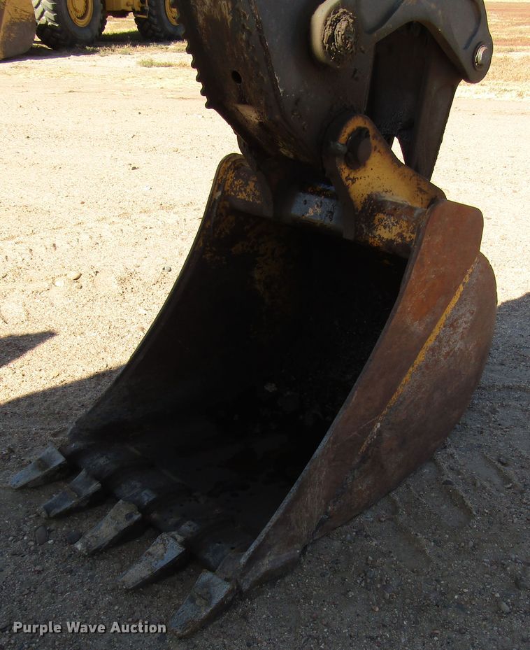 image for item DG0315 2010 John Deere 310J backhoe