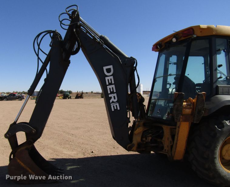 image for item DG0315 2010 John Deere 310J backhoe