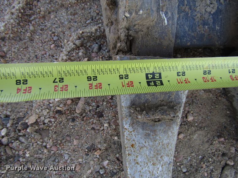 image for item DG0315 2010 John Deere 310J backhoe