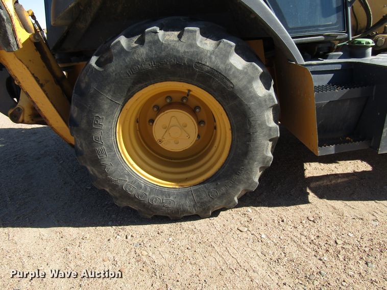 image for item DG0315 2010 John Deere 310J backhoe