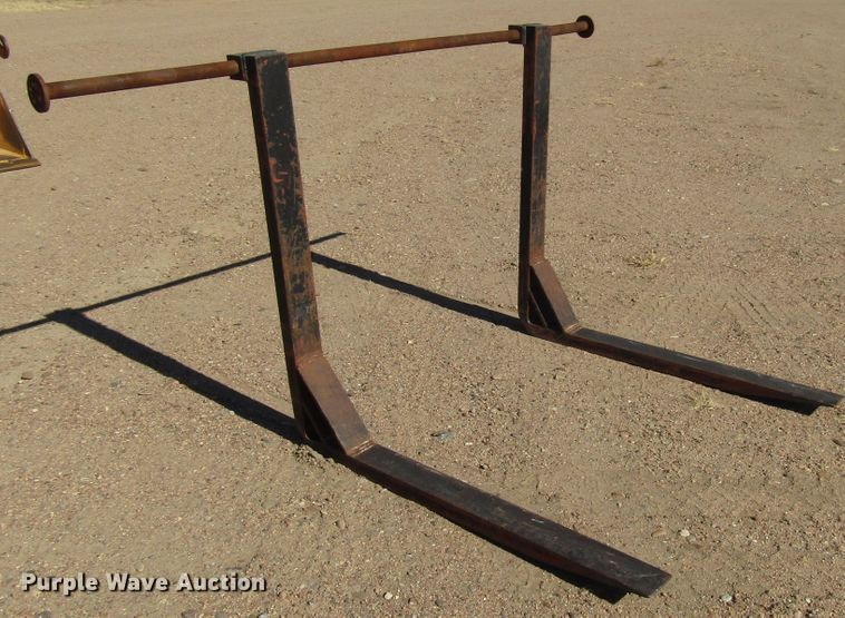 image for item DG0315 2010 John Deere 310J backhoe