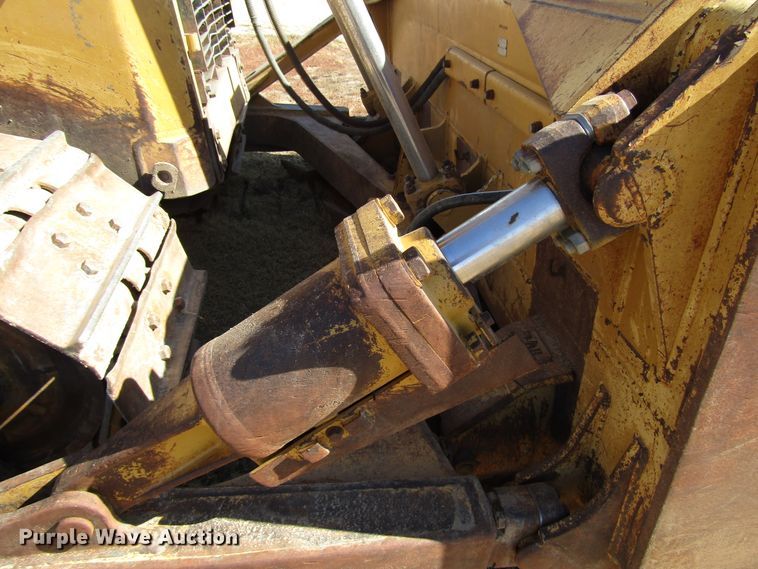 image for item DG0316 2006 Caterpillar D6R XL Series II dozer