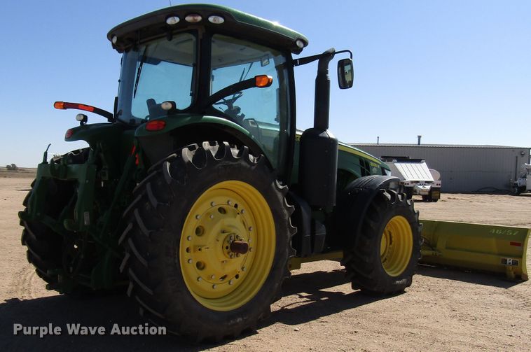 image for item DG0317 2014 John Deere 8235R MFWD tractor