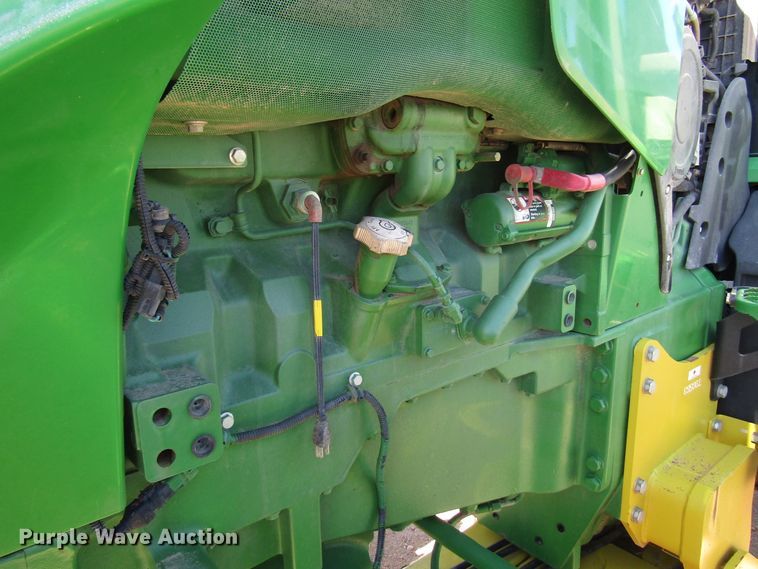 image for item DG0317 2014 John Deere 8235R MFWD tractor