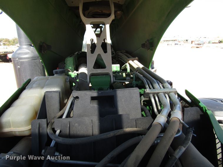 image for item DG0317 2014 John Deere 8235R MFWD tractor