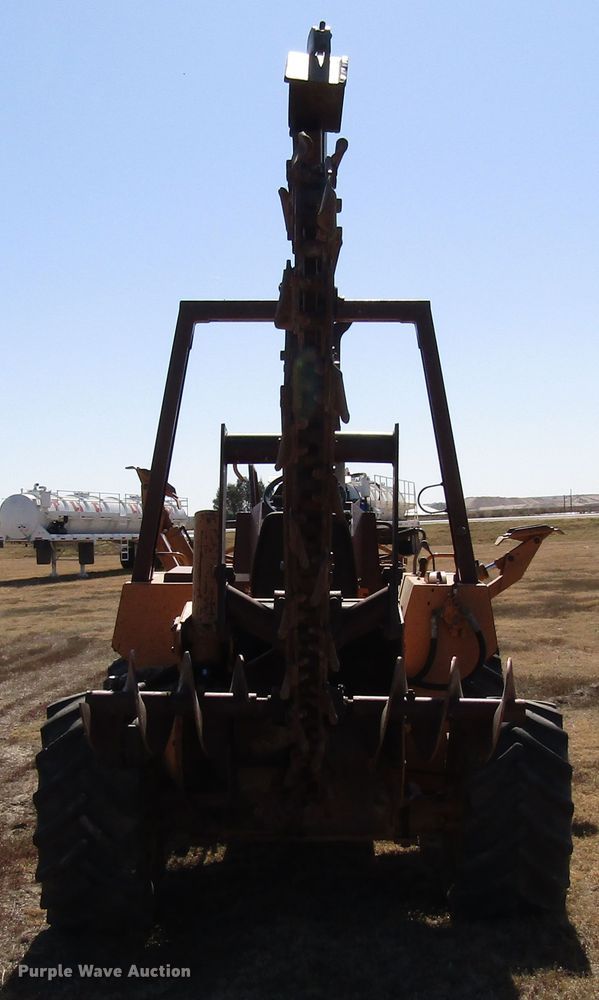 image for item DG0318 1993 Case 860 Turbo trencher