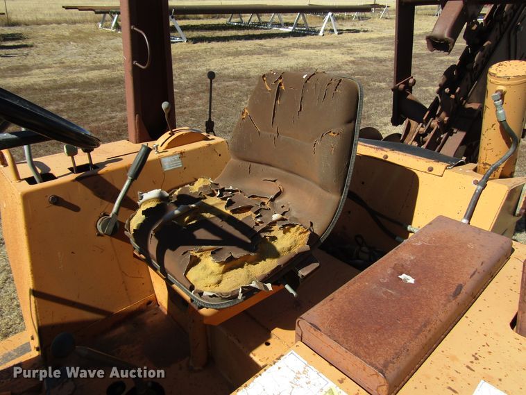 image for item DG0318 1993 Case 860 Turbo trencher