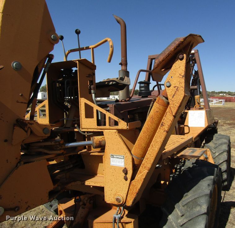 image for item DG0318 1993 Case 860 Turbo trencher