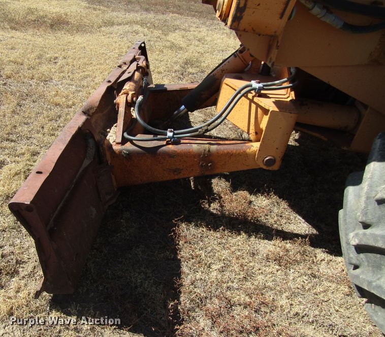 image for item DG0318 1993 Case 860 Turbo trencher