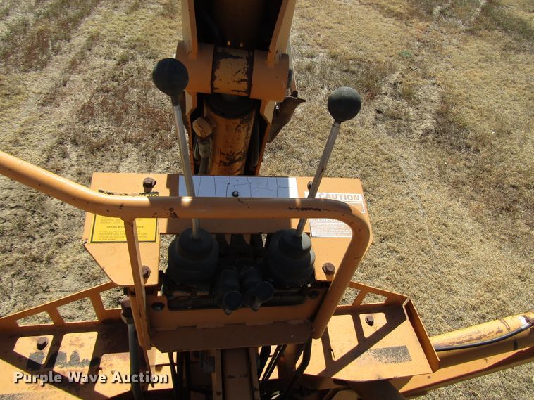 image for item DG0318 1993 Case 860 Turbo trencher