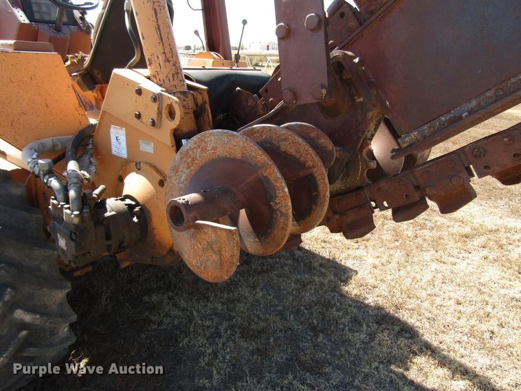 image for item DG0318 1993 Case 860 Turbo trencher