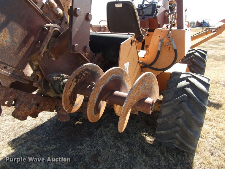 image for item DG0318 1993 Case 860 Turbo trencher