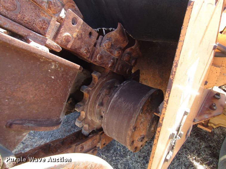 image for item DG0318 1993 Case 860 Turbo trencher