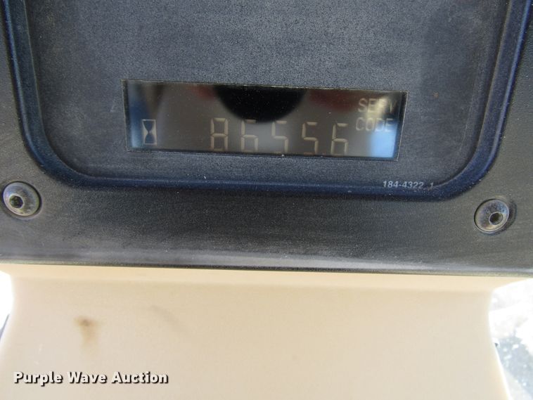 image for item DG0320 2002 Caterpillar 140H motor grader