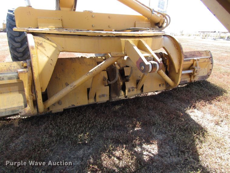 image for item DG0320 2002 Caterpillar 140H motor grader