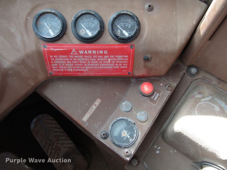 image for item DG0321 1983 Caterpillar 966D wheel loader