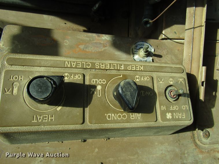 image for item DG0321 1983 Caterpillar 966D wheel loader