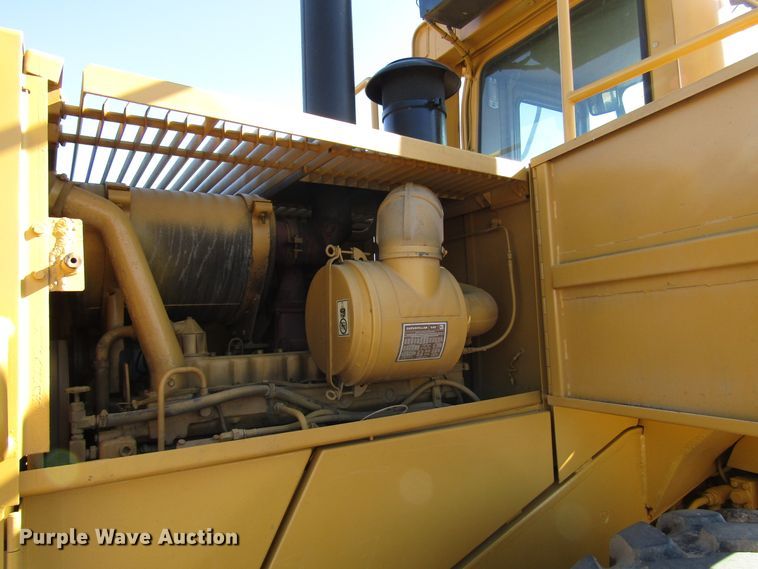 image for item DG0321 1983 Caterpillar 966D wheel loader