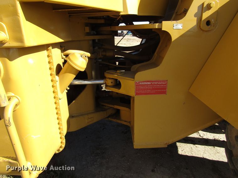 image for item DG0321 1983 Caterpillar 966D wheel loader