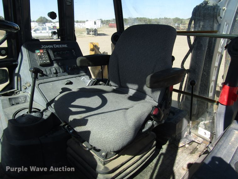 image for item DG0322 2014 John Deere 310SK backhoe