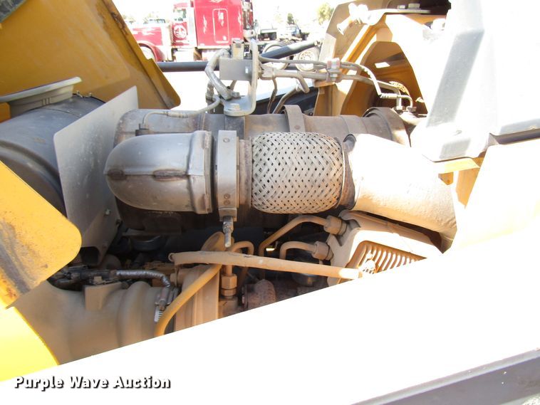 image for item DG0322 2014 John Deere 310SK backhoe