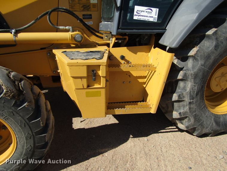 image for item DG0322 2014 John Deere 310SK backhoe