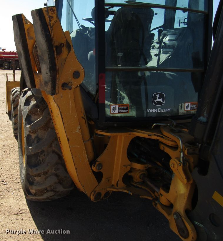 image for item DG0322 2014 John Deere 310SK backhoe