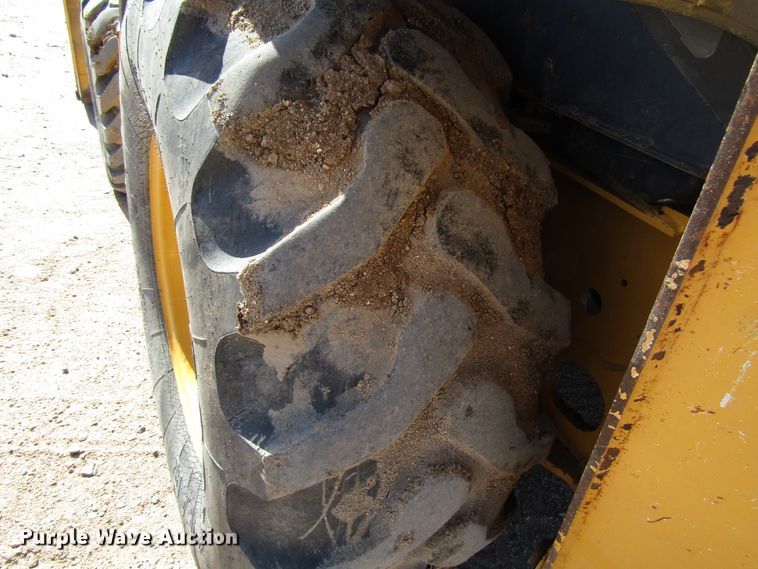 image for item DG0322 2014 John Deere 310SK backhoe