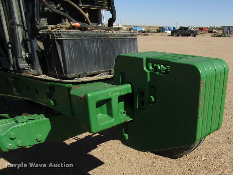 image for item DG0323 2004 John Deere 7320 tractor