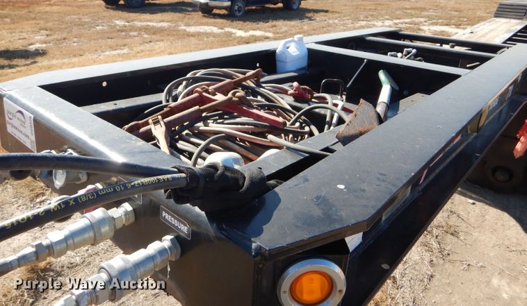 image for item DG0325 2016 XL Specialized XL110HDG lowboy equipment trailer