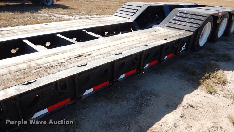 image for item DG0325 2016 XL Specialized XL110HDG lowboy equipment trailer