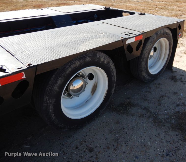 image for item DG0325 2016 XL Specialized XL110HDG lowboy equipment trailer