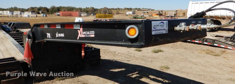 image for item DG0325 2016 XL Specialized XL110HDG lowboy equipment trailer