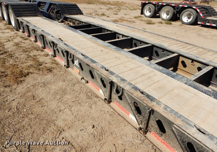 image for item DG0325 2016 XL Specialized XL110HDG lowboy equipment trailer