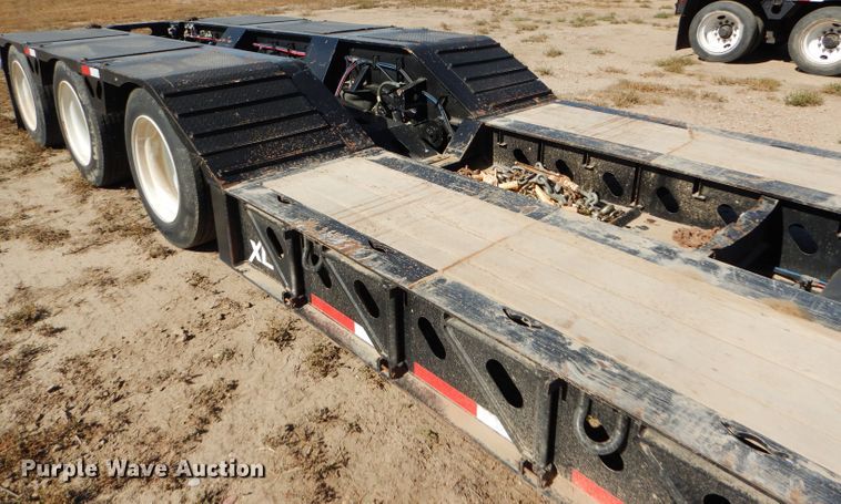 image for item DG0325 2016 XL Specialized XL110HDG lowboy equipment trailer