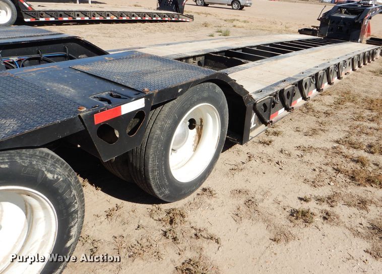 image for item DG0325 2016 XL Specialized XL110HDG lowboy equipment trailer