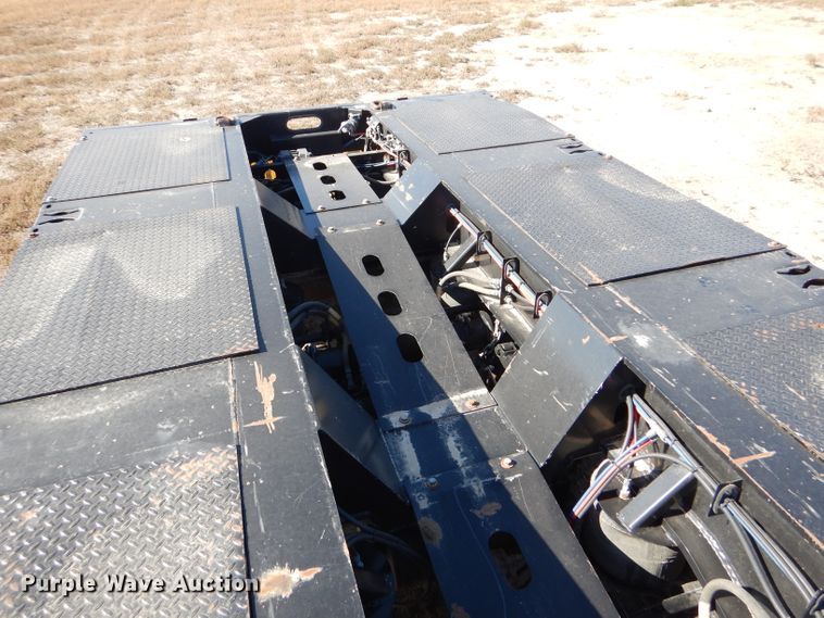 image for item DG0325 2016 XL Specialized XL110HDG lowboy equipment trailer