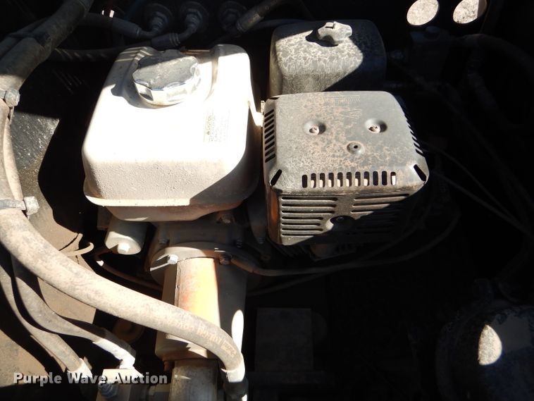 image for item DG0325 2016 XL Specialized XL110HDG lowboy equipment trailer