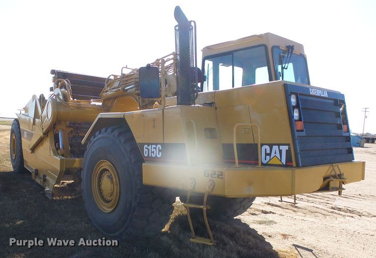 image for item DG0326 1995 Caterpillar 615C elevating scraper