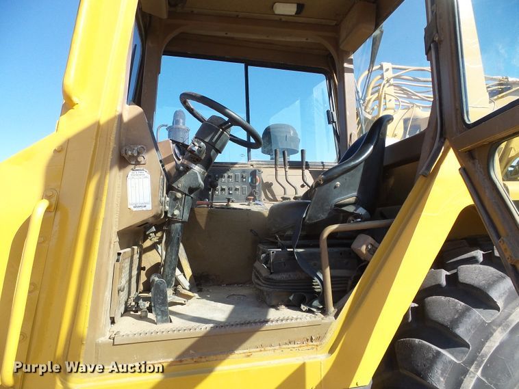 image for item DG0326 1995 Caterpillar 615C elevating scraper