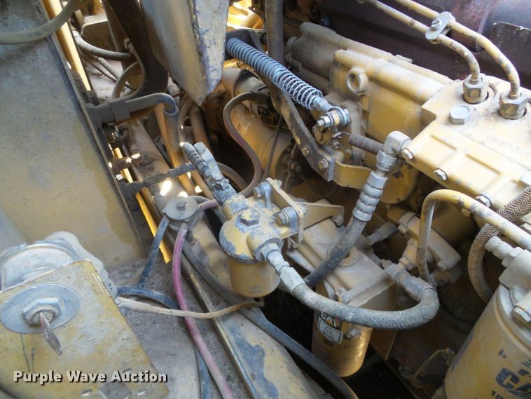 image for item DG0326 1995 Caterpillar 615C elevating scraper