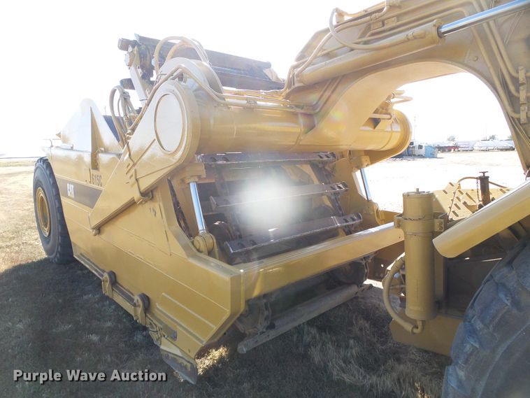 image for item DG0326 1995 Caterpillar 615C elevating scraper