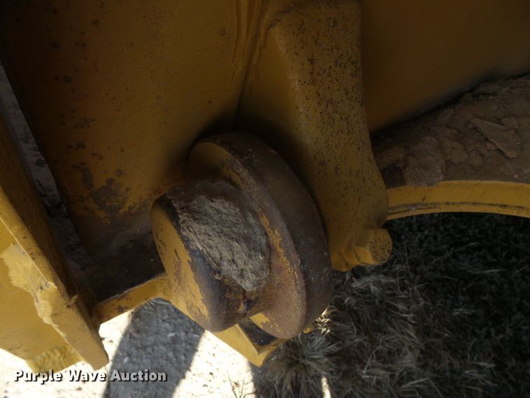 image for item DG0326 1995 Caterpillar 615C elevating scraper