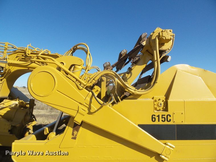 image for item DG0326 1995 Caterpillar 615C elevating scraper