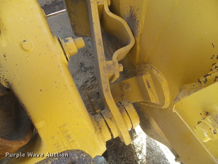 image for item DG0326 1995 Caterpillar 615C elevating scraper