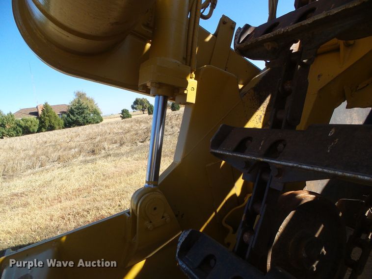 image for item DG0326 1995 Caterpillar 615C elevating scraper