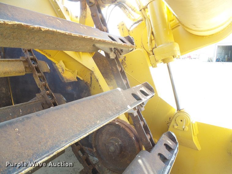 image for item DG0326 1995 Caterpillar 615C elevating scraper