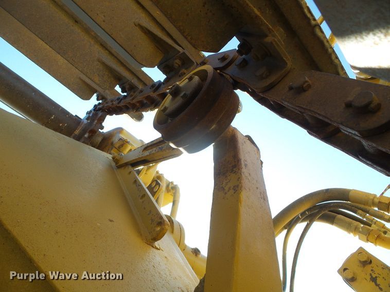 image for item DG0326 1995 Caterpillar 615C elevating scraper