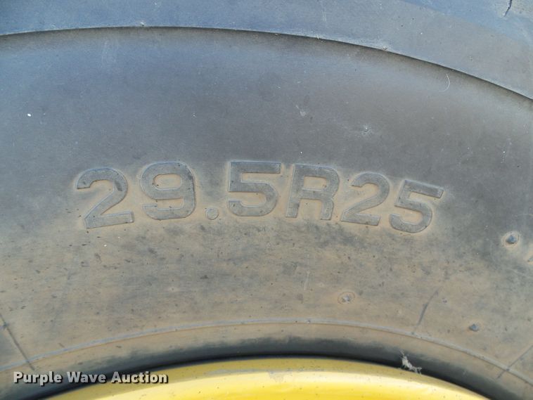 image for item DG0326 1995 Caterpillar 615C elevating scraper