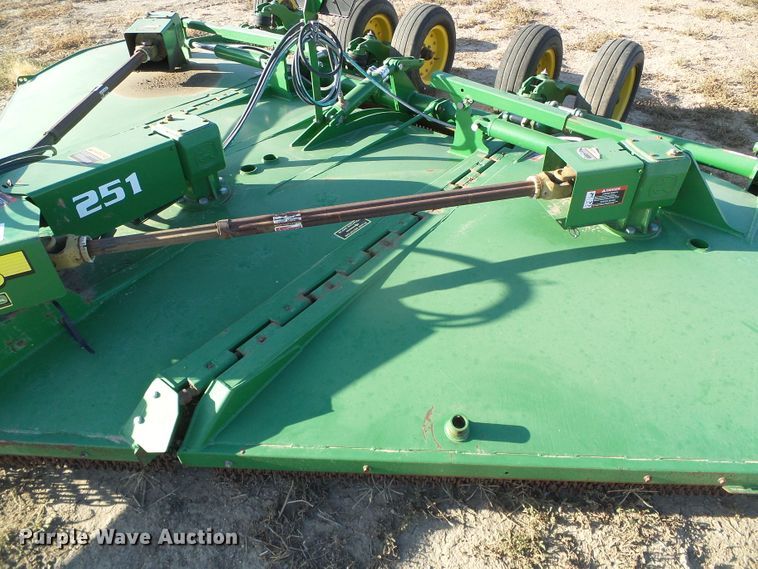 image for item DG0327 John Deere CX15 bat wing mower